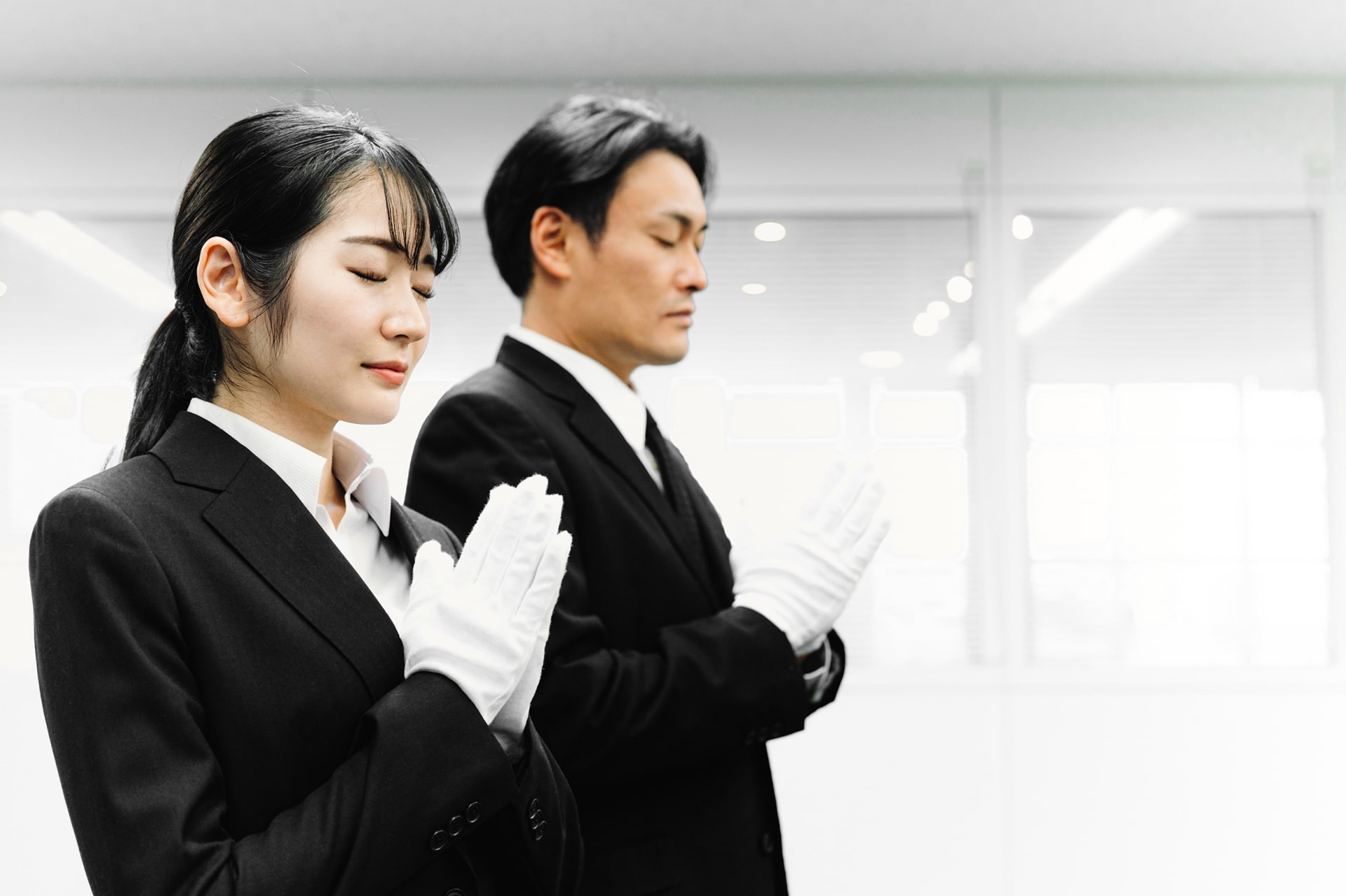 葬祭ディレクター-min