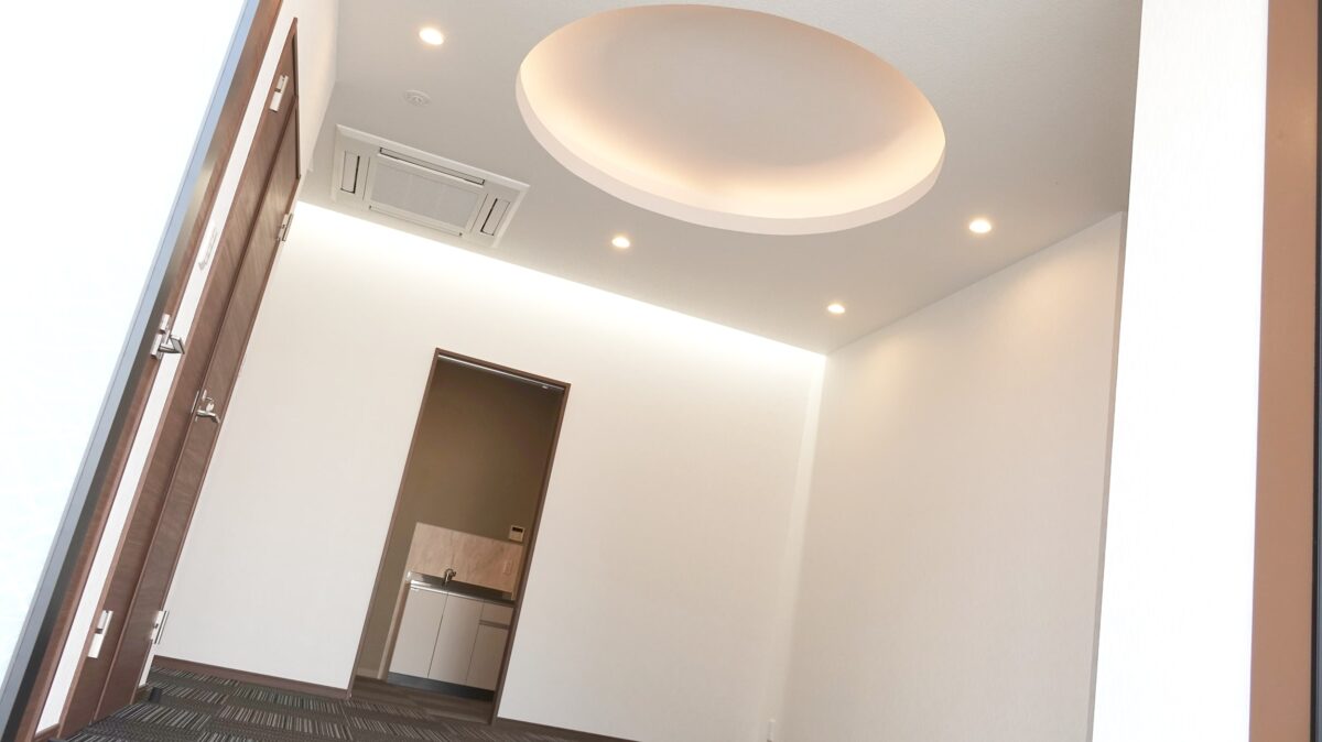 フローラルホール