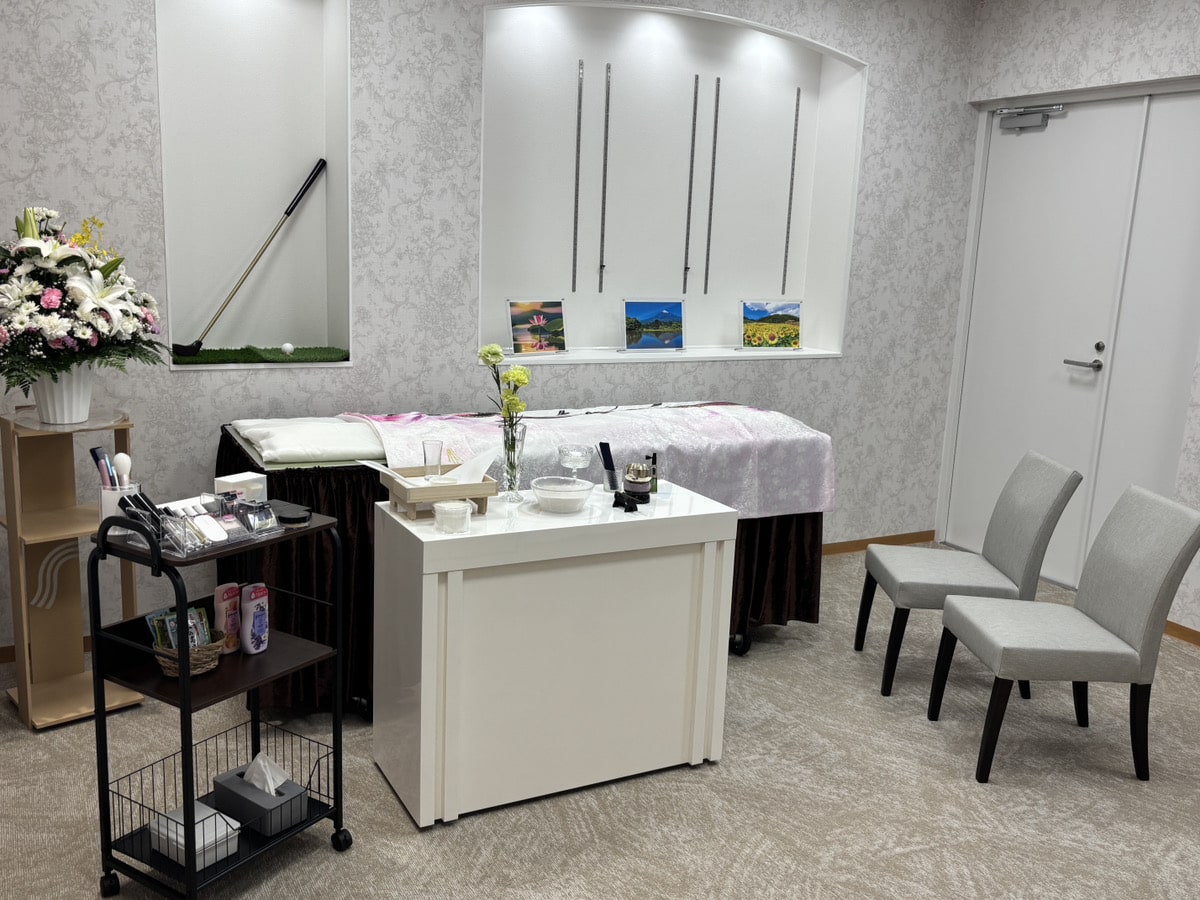 ファミリーホール