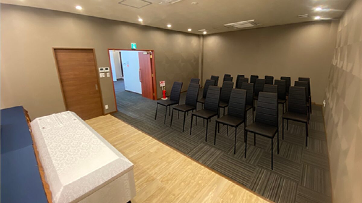 フローラルホール