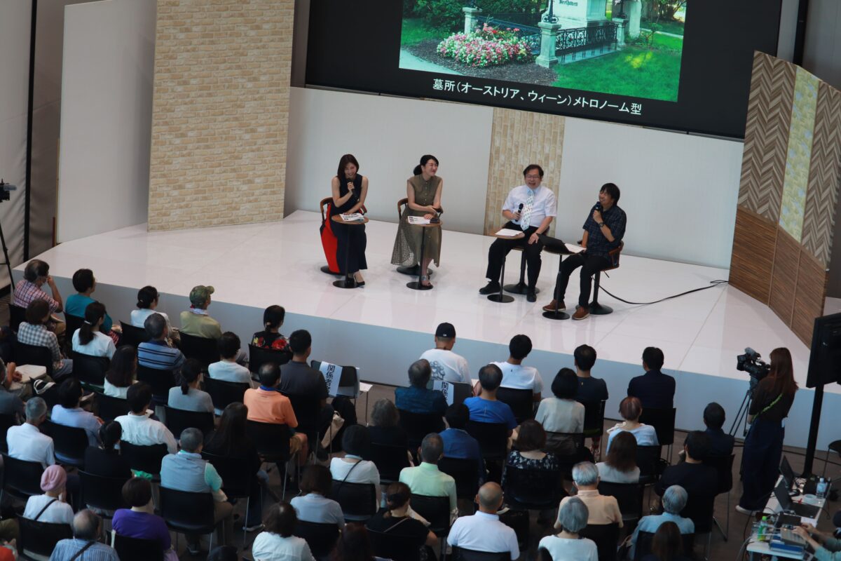 お墓から見たニッポン