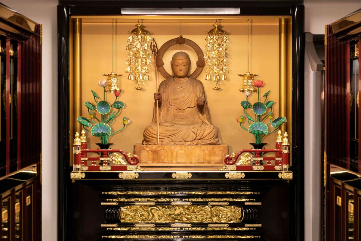 慈愛霊廟 地蔵菩薩像